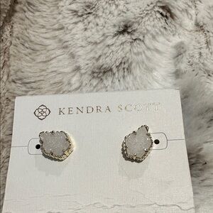 Kendra Scott Gold and Sparkling White Drusy Earrings. NWT